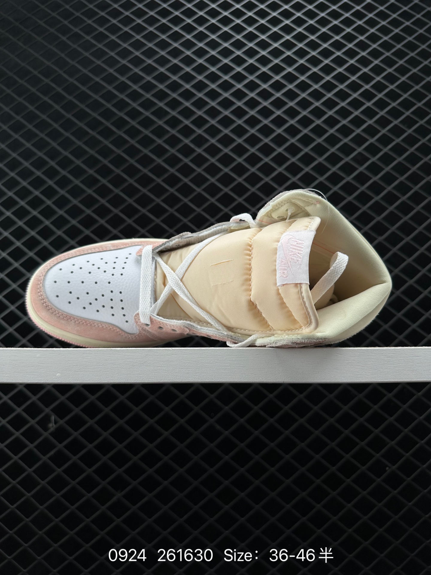 Nike Air Jordan 1 Retro High OG”Black/White“